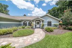 1602 SIR HENRYS TRAIL, LAKELAND, FL 33809 Sold 03/30/23