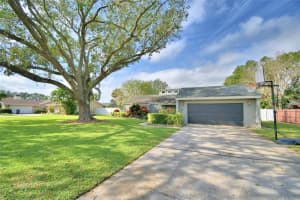 1209 CYPRESS POINT, WINTER HAVEN, FL 33884 Sold 05/17/23
