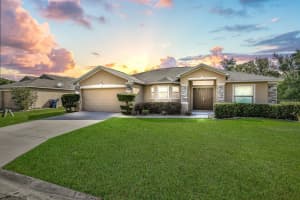 703 BARRISTER DRIVE, AUBURNDALE, FL 33823 Sold 04/28/23