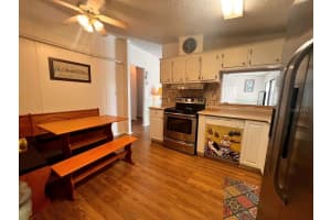 1709 FOX HILL DRIVE, LAKELAND, FL 33810 Sold 05/22/23