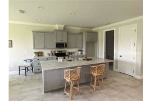 7954 LAKE JAMES BOULEVARD, LAKELAND, FL 33810 Sold 04/11/23