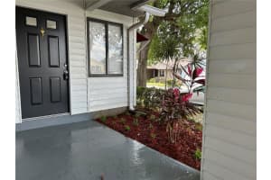 3237 BEAR CREEK LANE, LAKELAND, FL 33810 Sold 07/14/23