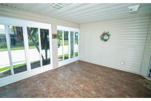 3246 OTTER CREEK COURT, LAKELAND, FL 33810 Sold 05/15/23