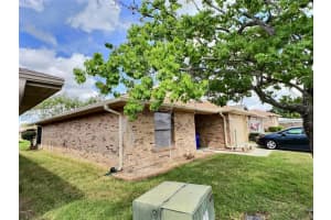 571 Grand Cayman Cir, Lakeland, FL 33803, Sold 05/18/23