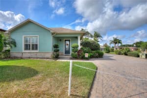 1030 CROSSROADS DRIVE, POLK CITY, FL 33868 Sold 05/11/23