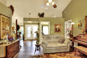 708 HUNTERS RUN BOULEVARD, LAKELAND, FL 33809 Sold 05/31/23