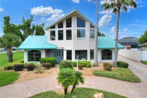 519 SHALISA BOULEVARD, AUBURNDALE, FL 33823 Sold 08/10/23