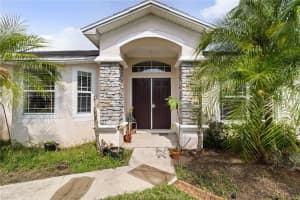 8287 WESTMONT TERRACE DRIVE, LAKELAND, FL 33810 Sold 06/09/23