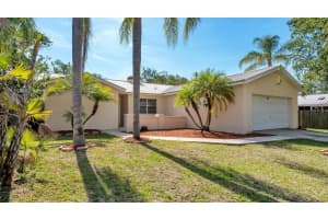 4130 El Camino Real W Lakeland, FL 33813 Sold 07/06/23