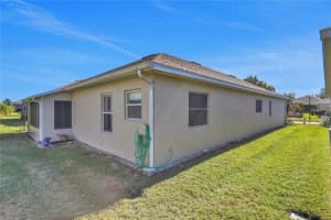 3627 PLYMOUTH DR, WINTER HAVEN, FL 33884 Sold 08/24/23