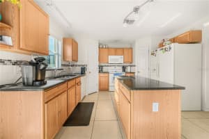 6049 KALEY DRIVE, WINTER HAVEN, FL 33880 Sold 09/08/23