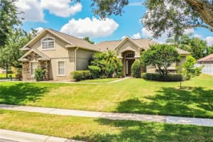287 MAGNETA LOOP, AUBURNDALE, FL 33823 Sold 10/26/23