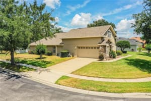 287 MAGNETA LOOP, AUBURNDALE, FL 33823 Sold 10/26/23