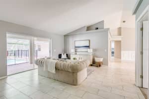 5571 BLOOMFIELD BOULEVARD, LAKELAND, FL 33810 Sold 08/01/23