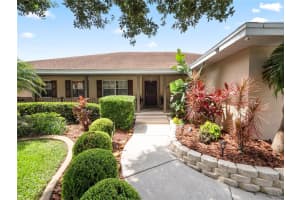 5431 BLOOMFIELD BOULEVARD, LAKELAND, FL 33810 Sold 07/31/23
