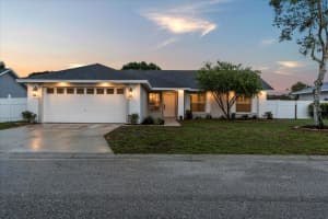 7721 ASHFORD DRIVE, LAKELAND, FL 33810 Sold 08/17/23