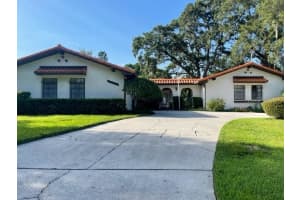 1042 SUGARTREE DRIVE, LAKELAND, FL 33813 Sold 07/05/23