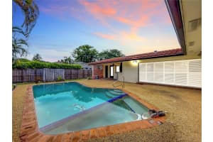 2364 8TH STREET, FORT LAUDERDALE, FL 33304 Sold 09/15/23