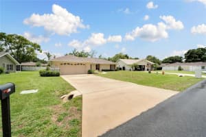 2130 WALES CT, LAKELAND, FL 33810 Sold 07/28/23