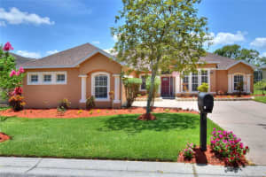2636 HIGH RIDGE DRIVE, LAKELAND, FL 33812 Sold 10/10/23