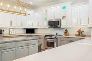 100 WYNDHAM DRIVE, WINTER HAVEN, FL 33884 Sold 02/14/24