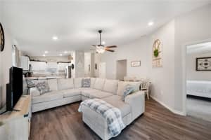 340 CASCARA LANE, AUBURNDALE, FL 33823 Sold 08/04/23