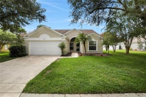 855 BRYSON LOOP, LAKELAND, FL 33809 Sold 03/01/24