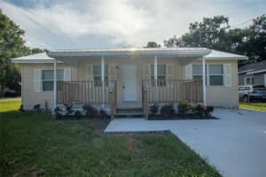 522 BENNETT STREET, AUBURNDALE, FL 33823 Sold 09/26/23