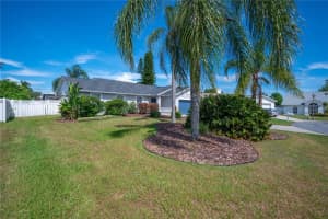 5213 MONTSERRAT DRIVE, LAKELAND, FL 33812 Sold 12/08/23