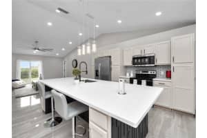 7830 DELMONT LOOP, LAKELAND, FL 33810 Sold 11/22/23