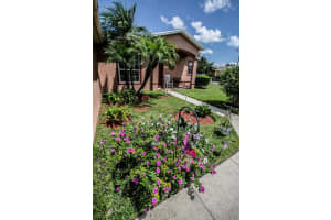 2005 BUCKTHORN LANE, LAKELAND, FL 33810 Sold 02/07/24