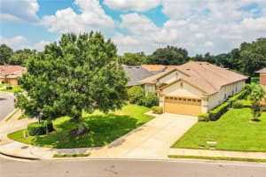 6927 EAGLE RIDGE BOULEVARD, LAKELAND, FL 33813 Sold 10/03/23
