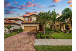 1950 ALTAVISTA CIRCLE, LAKELAND, FL 33810 Sold 06/26/24