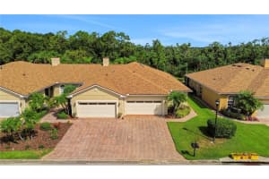 1349 INNSBRUCK CT, WINTER HAVEN, FL 33884 Sold 10/16/23