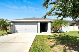 267 LAKE ELOISE POINTE BLVD BOULEVARD, WINTER HAVEN, FL 33880 Sold 10/30/23