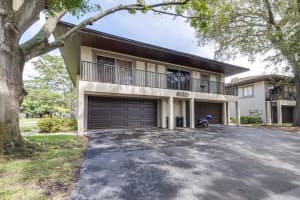 2917 LICHEN LANE, CLEARWATER, FL 33760 Sold 10/20/23