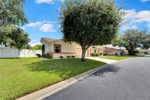 6323 SILVER LAKES DRIVE, LAKELAND, FL 33810 Sold 10/19/23