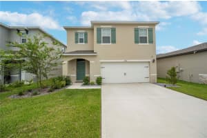 1924 CARNOSTIE ROAD, WINTER HAVEN, FL 33884 Sold 10/19/23