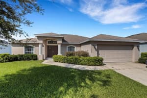 1545 SHOREWOOD DRIVE, AUBURNDALE, FL 33823 Sold 11/07/23