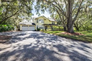 2519 PEMBERTON CREEK DRIVE, SEFFNER, FL 33584 Sold 11/29/23