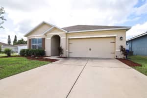 486 ST GEORGES CIRCLE, EAGLE LAKE, FL 33839 Sold 10/21/23