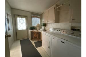 2335 PRESTWICK PASS, LAKELAND, FL 33810 Sold 03/18/24