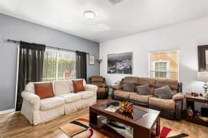 4181 SHADE TREE LANE, LAKELAND, FL 33812 Sold 11/10/23