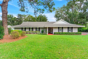 20 CLUB COURT, HAINES CITY, FL 33844 Sold 12/15/23