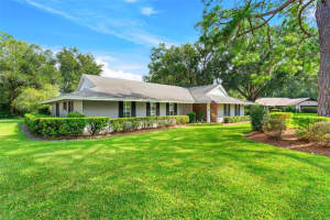 20 CLUB COURT, HAINES CITY, FL 33844 Sold 12/15/23