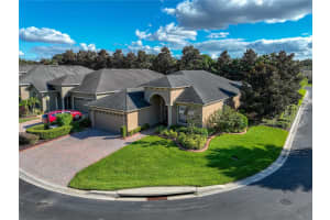 925 CHRISTINA CHASE LANE, LAKELAND, FL 33813 Sold 12/14/23