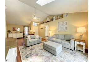 379 ARBOR WAY, LAKELAND, FL 33809 Sold 01/03/24