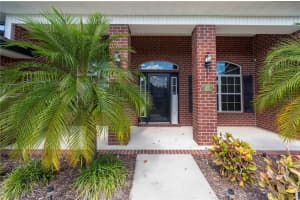 1593 DOVES VIEW CIRCLE, AUBURNDALE, FL 33823 Sold 02/09/24