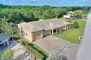 608 MEANDERING WAY, POLK CITY, FL 33868 Sold 03/18/24