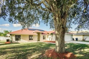 204 QUIET OAK COURT, DAVENPORT, FL 33896 Sold 01/08/24